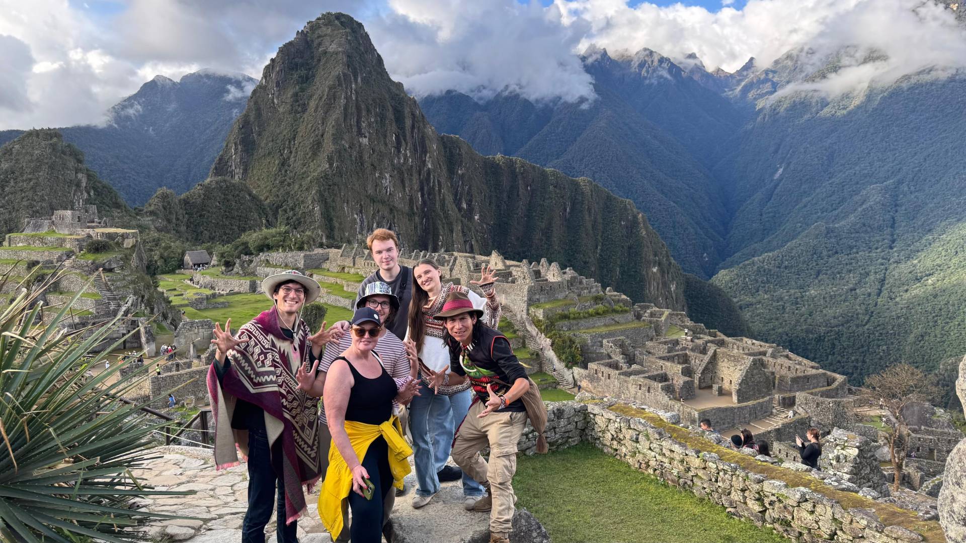 Machu Picchu Tour Full Day by Train